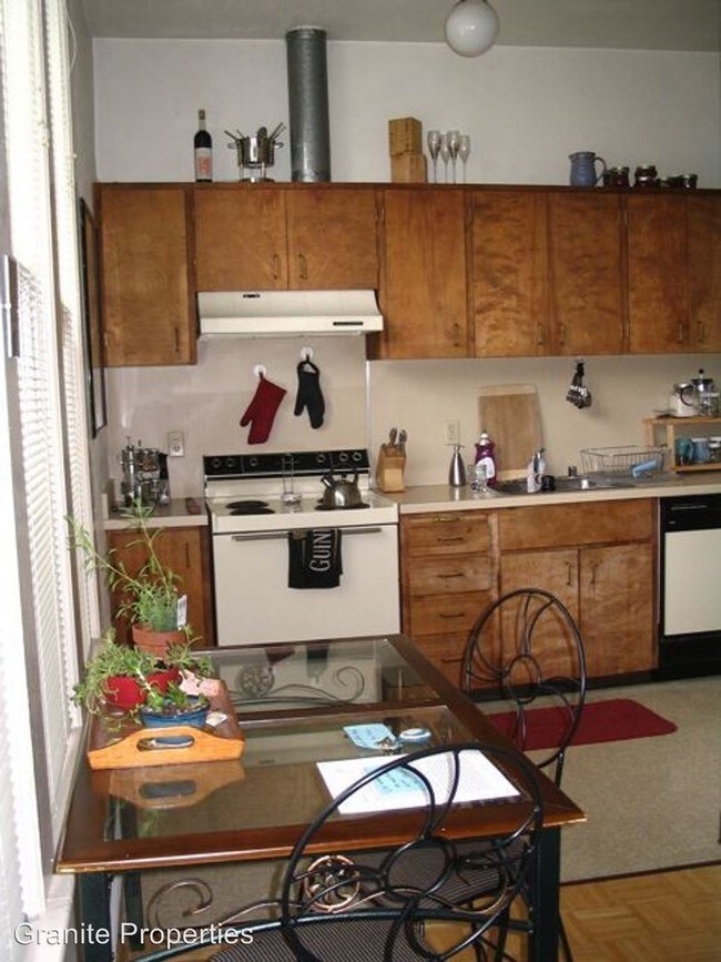 Building Photo - 1 br, 1 bath Apartment - 446 E 12th Ave #1
