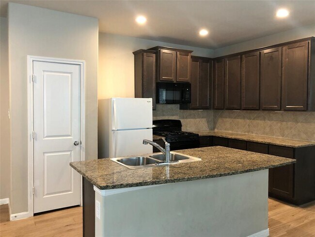 Foto del edificio - 9206 Wood Beach Way