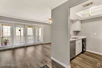 Building Photo - 6646 La Mirada Dr E