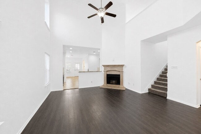 Foto del edificio - 9113 Holliday Ln