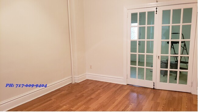 Foto del edificio - 815 Hummel Ave