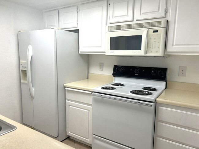 Building Photo - ARROW RTE UNIT 138 RANCHO CUCAMONGA 91730 ...