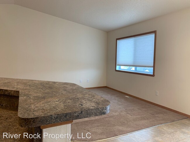 Foto del edificio - 3 br, 2 bath House - 4755 Chelsea Lane S