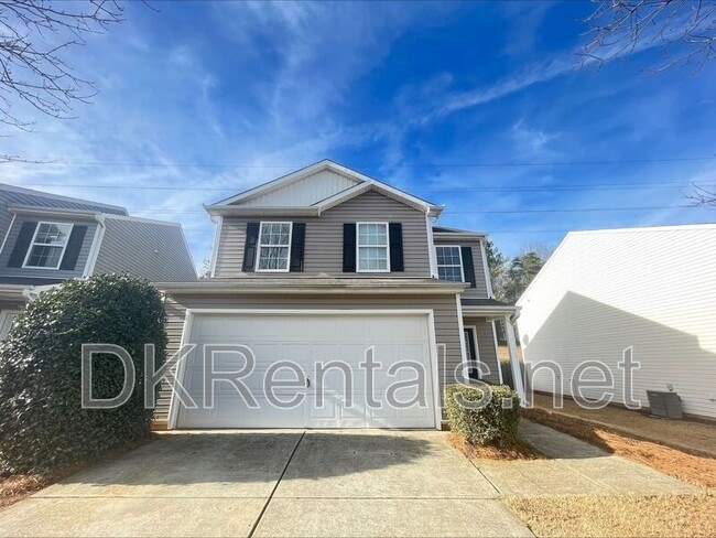 Photo - 2355 Mayfair Dr House