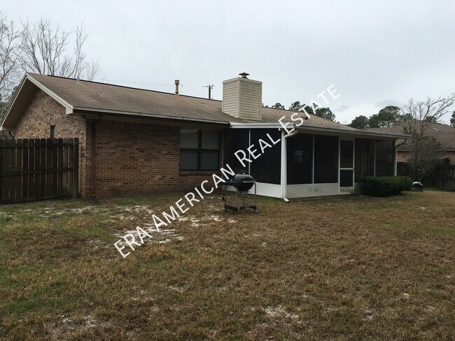 Building Photo - 1053 Quail Hollow Dr