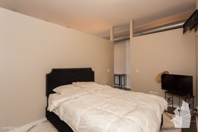 Foto del edificio - 912 W Madison St