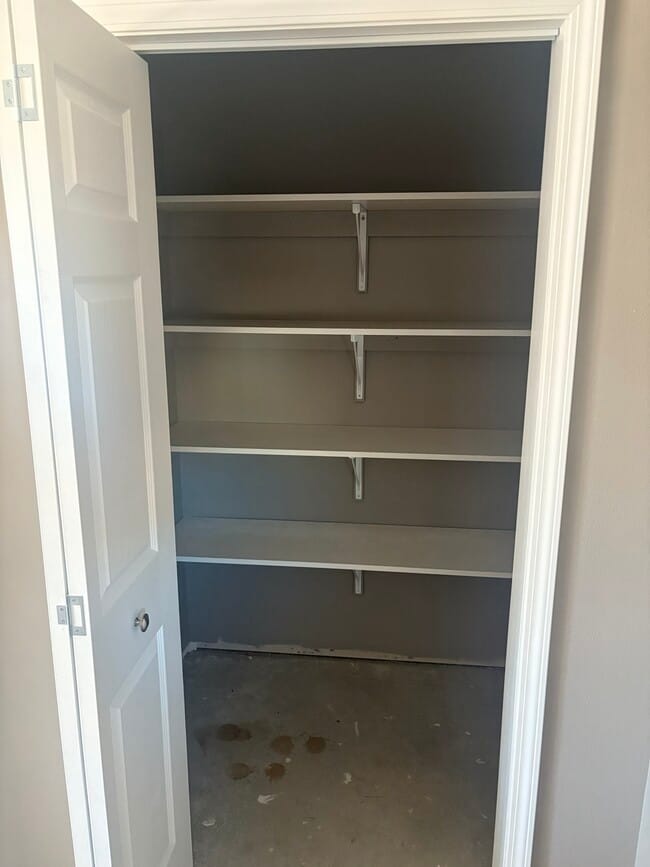 Foto del edificio - 317 E 13th St