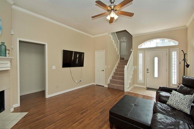Building Photo - 6741 Saddletree Trail