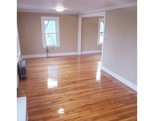 Building Photo - 93 Brookline St