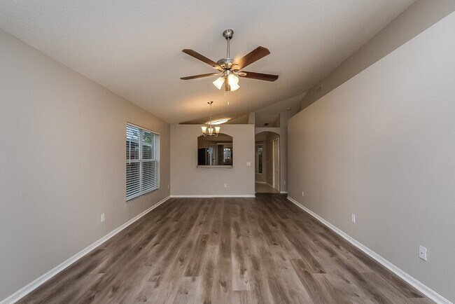 Foto del edificio - 18131 Lembrecht Way