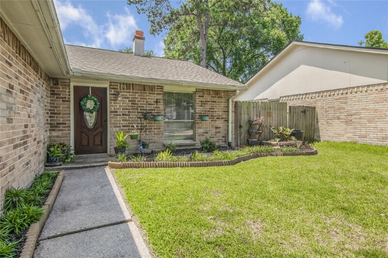 Foto del edificio - 5414 Fawn Trail Ln