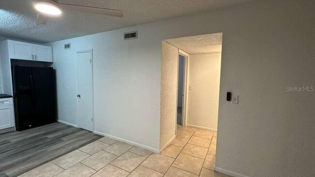 Building Photo - 1000 Lake of the Woods Blvd