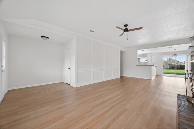 Foto del edificio - 12215 Fetlock Dr
