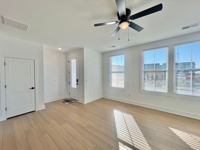 Foto del edificio - 1533 Patchings Ln