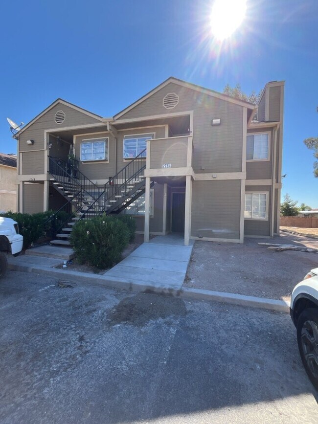 Building Photo - 2764 Aarondavid Dr