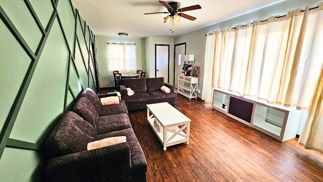 Foto del edificio - 7433 15th Ave S