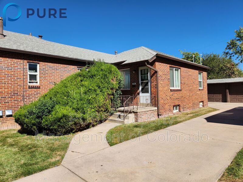 Primary Photo - 776 Forest St