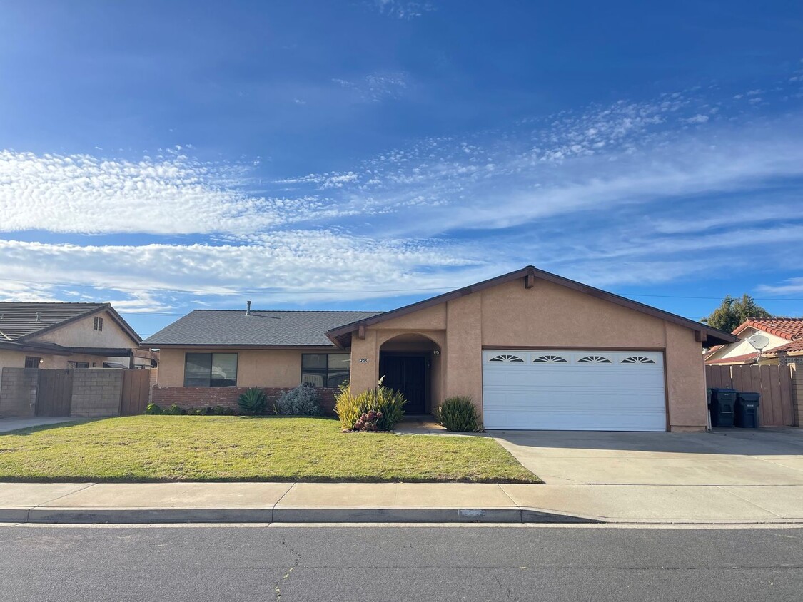 Primary Photo - North East Home with RV Parking!!!