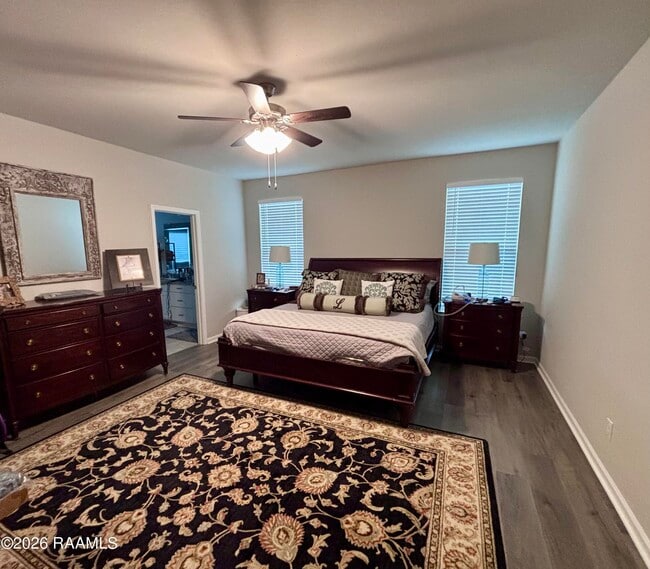 Building Photo - 400 Eastwood Dr