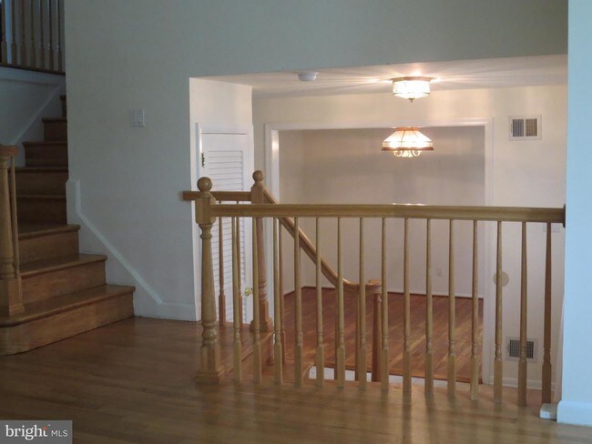 Building Photo - 8713 Rayburn Rd