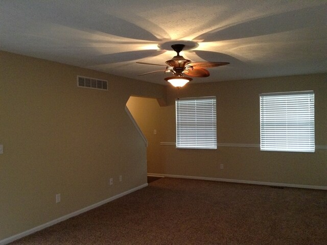 Foto del edificio - 517 Bryson Place