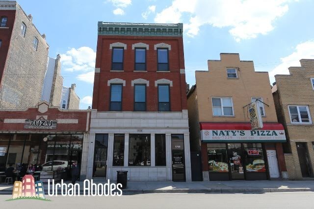 Primary Photo - 1753 W Chicago Ave
