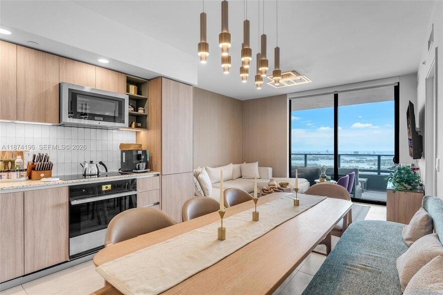 Photo - 159 NE 6th Street Unit 4016