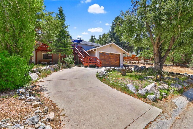 Foto del edificio - 2216 Maplewood Way