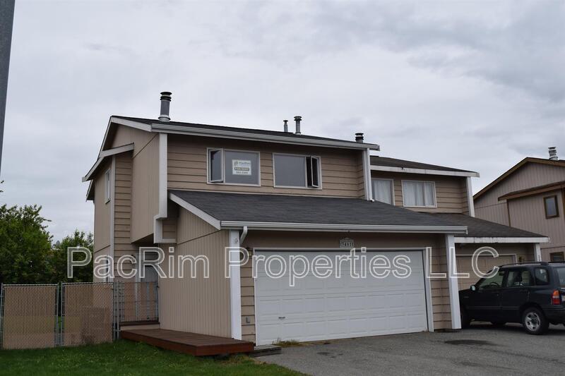 Primary Photo - 3461 Nebula Cir