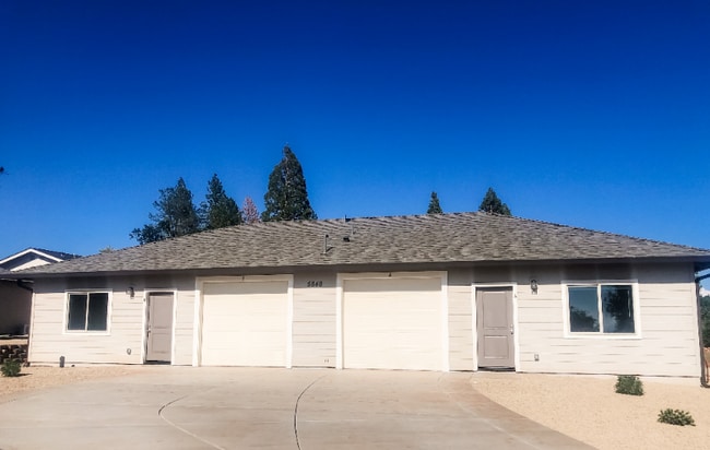 Building Photo - 5848 Black Olive Dr