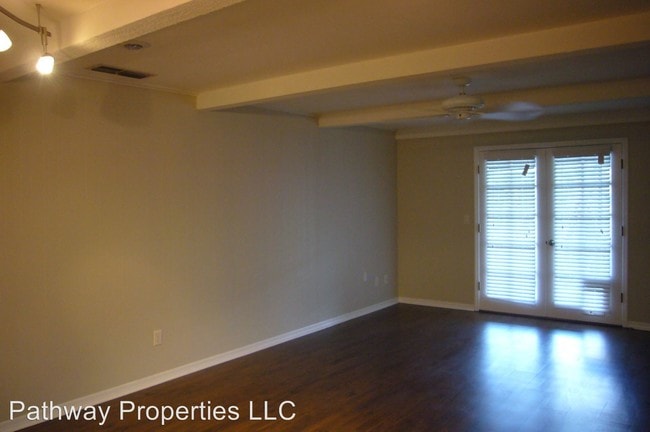 Building Photo - 2 br, 2 bath House - 210 Magnolia Rd #209