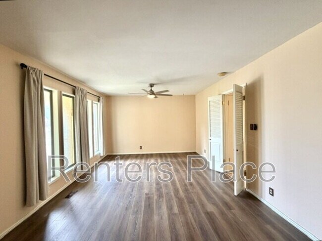 Foto del edificio - 5245 S 68th E Ave