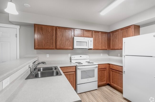 Studio - 625SF - Assembly Trail