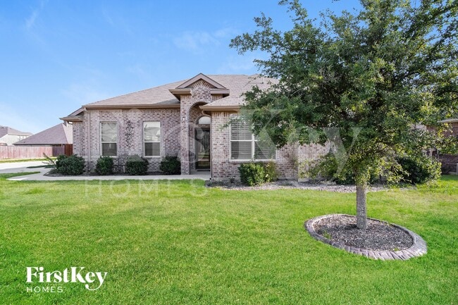 Building Photo - 1629 Signature Dr