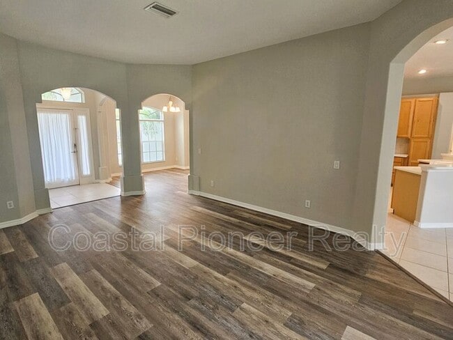 Building Photo - 21144 Tyrell Way