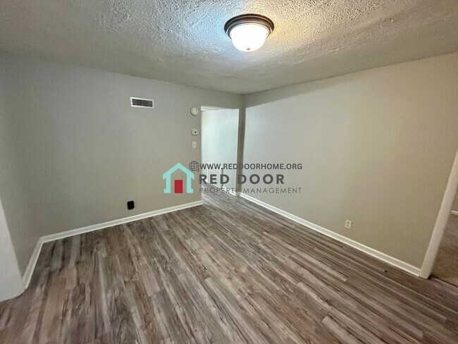 Foto del edificio - 1104 3rd Ave N