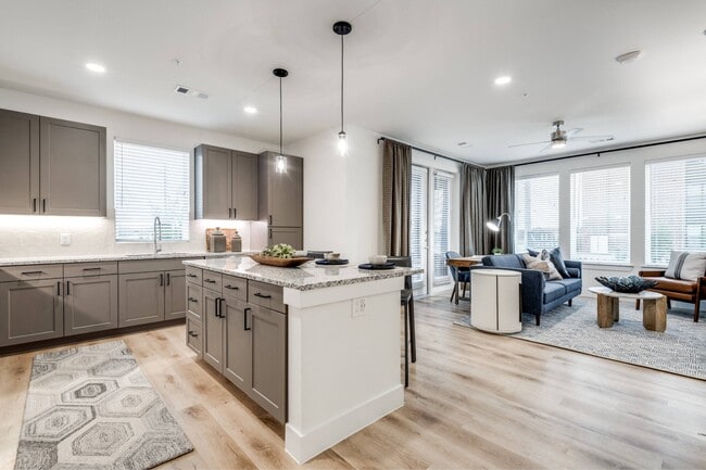 Interior Photo - Vero McKinney