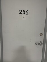 Building Photo - 625 Borthwick Ave