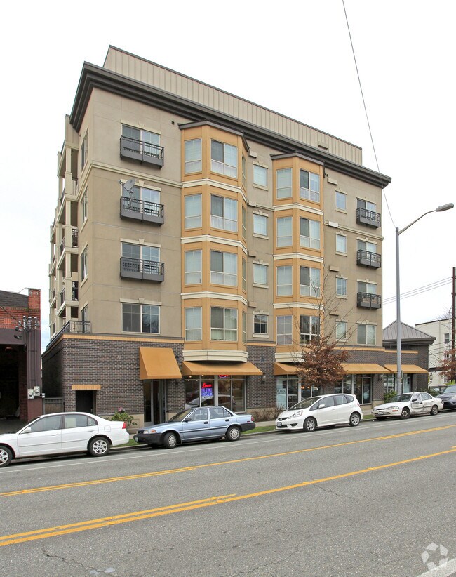 The Oliver Apartments Seattle, WA