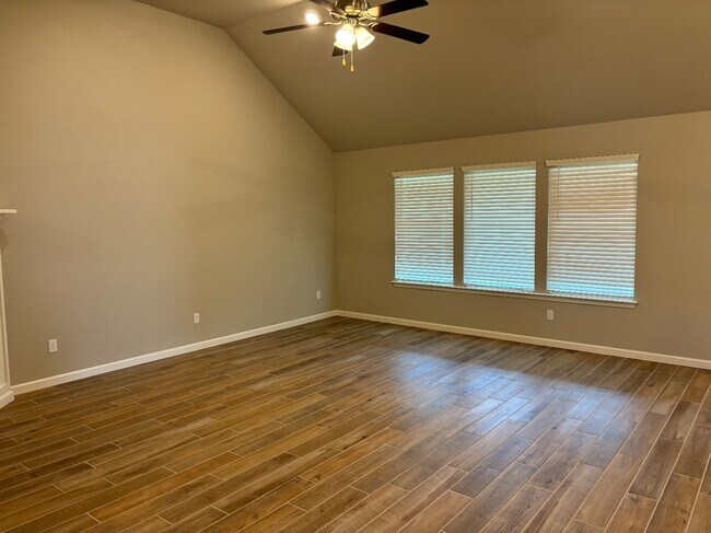 Foto del edificio - 23053 E 106th St S