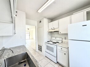 Building Photo - 8323 Wilcrest Dr