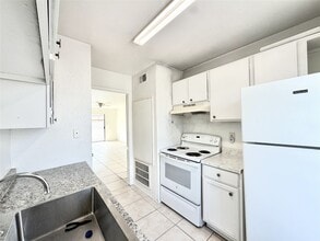Building Photo - 8323 Wilcrest Dr