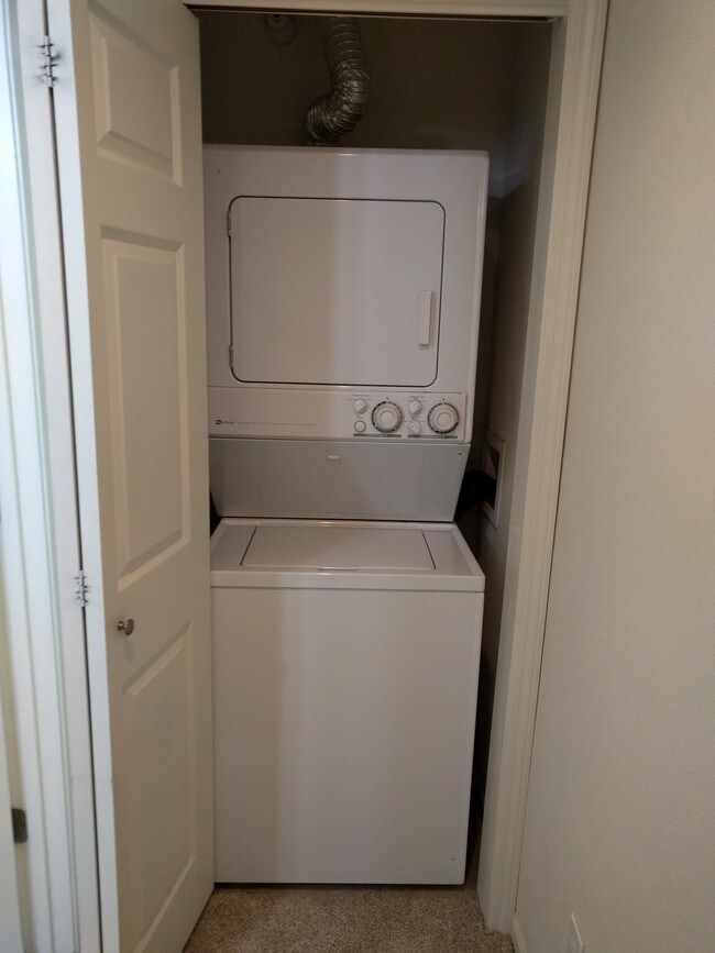 Foto del edificio - 105 NW 8th St