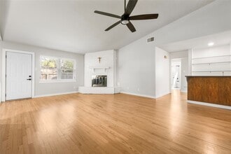 Building Photo - 9730 Wickenburg Dr