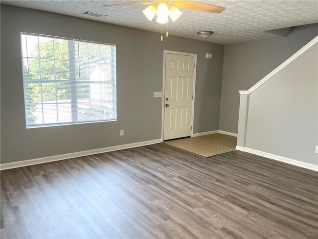 Building Photo - 7748 Bernardo Dr