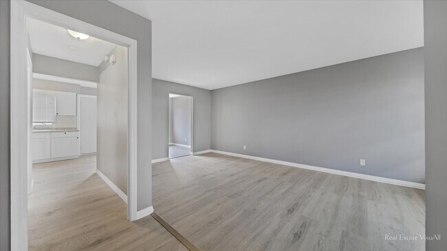 Building Photo - Apple Orchard Townhomes