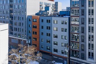 Building Photo - 424 Whiton St