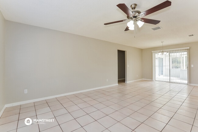 Building Photo - 1221 Azora Dr