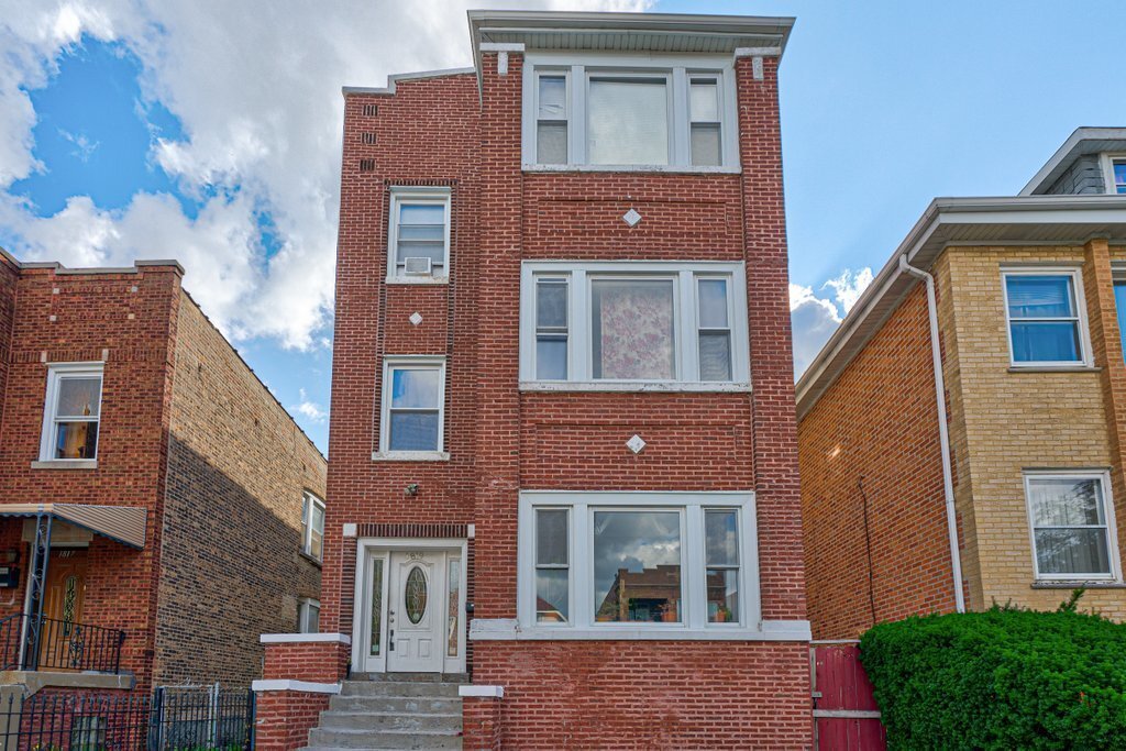 1819 S 50th Ave Unit 3, Cicero, IL 60804 Condo for Rent in Cicero, IL