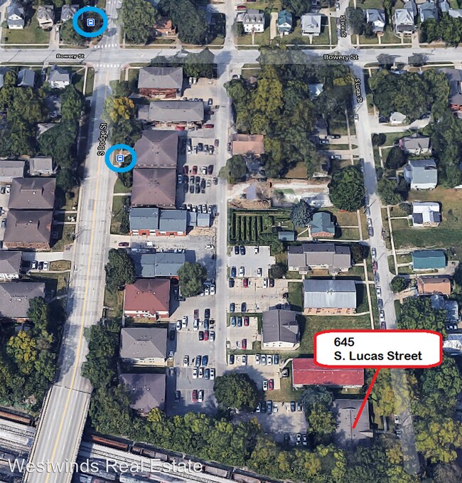 Building Photo - 4 br, 2 bath House - 645 S. Lucas Street #04